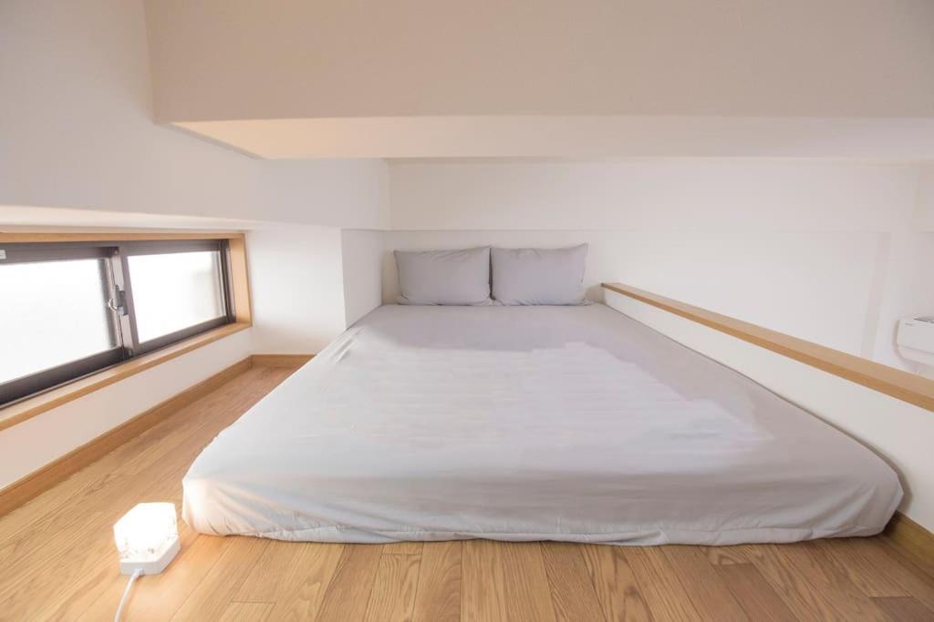 閑静な住宅街_暖かく居心地の良いデザイン Eoe-2 Appartamento Tokyo